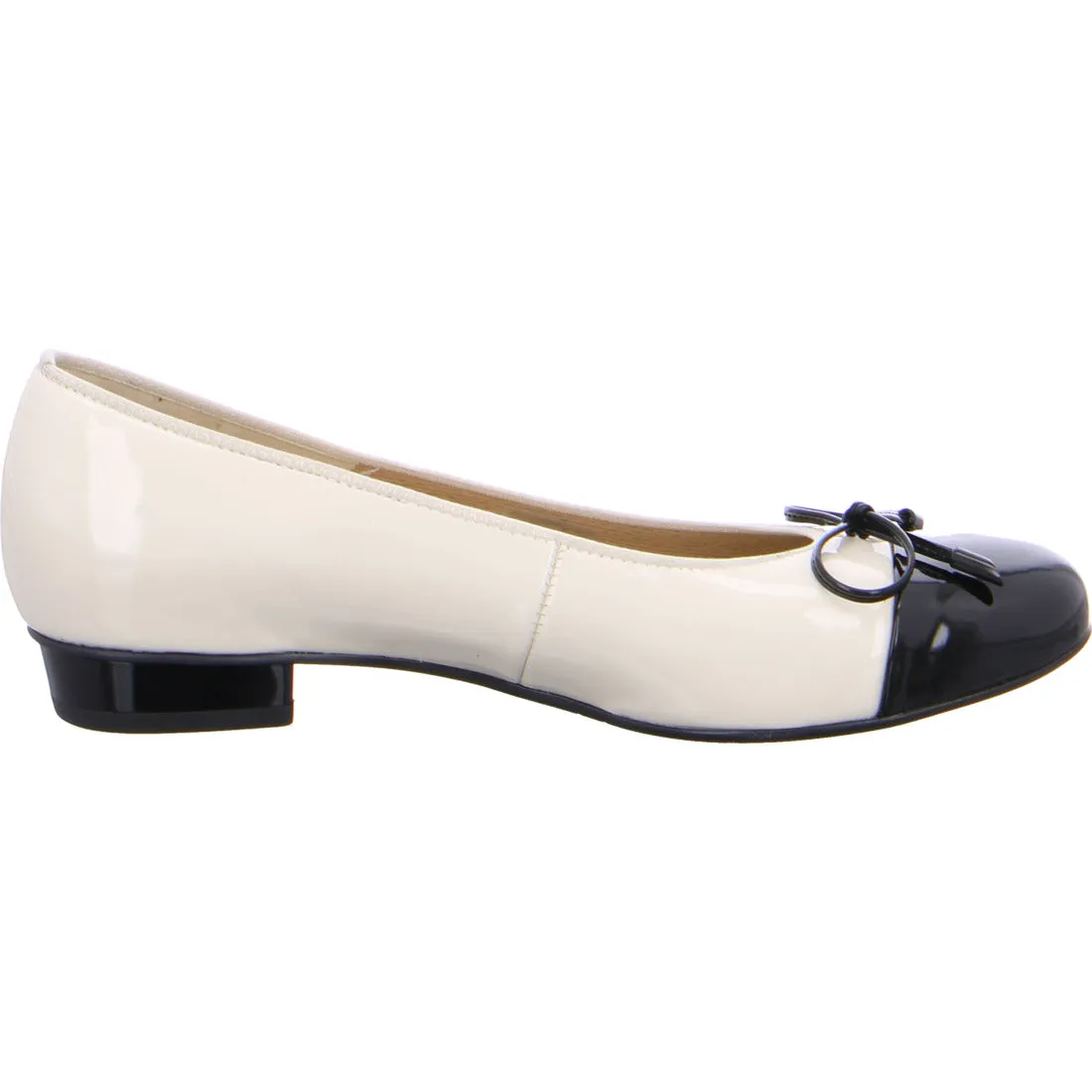 Ara Nude Black Pump