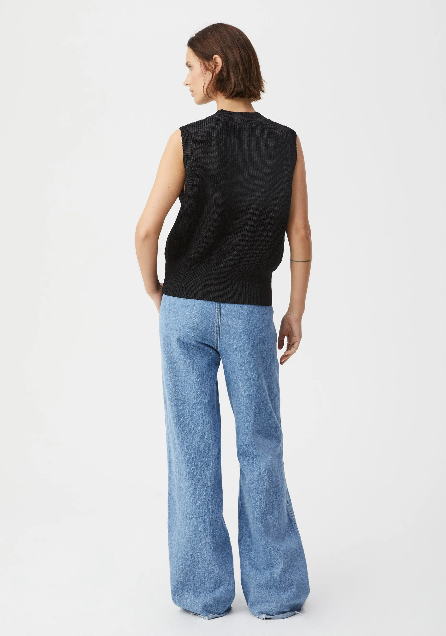 Byron Knit Vest_Black