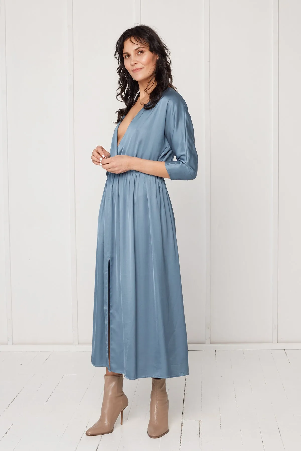 CIARA oversized kimono sleeve midi dress in stone blue
