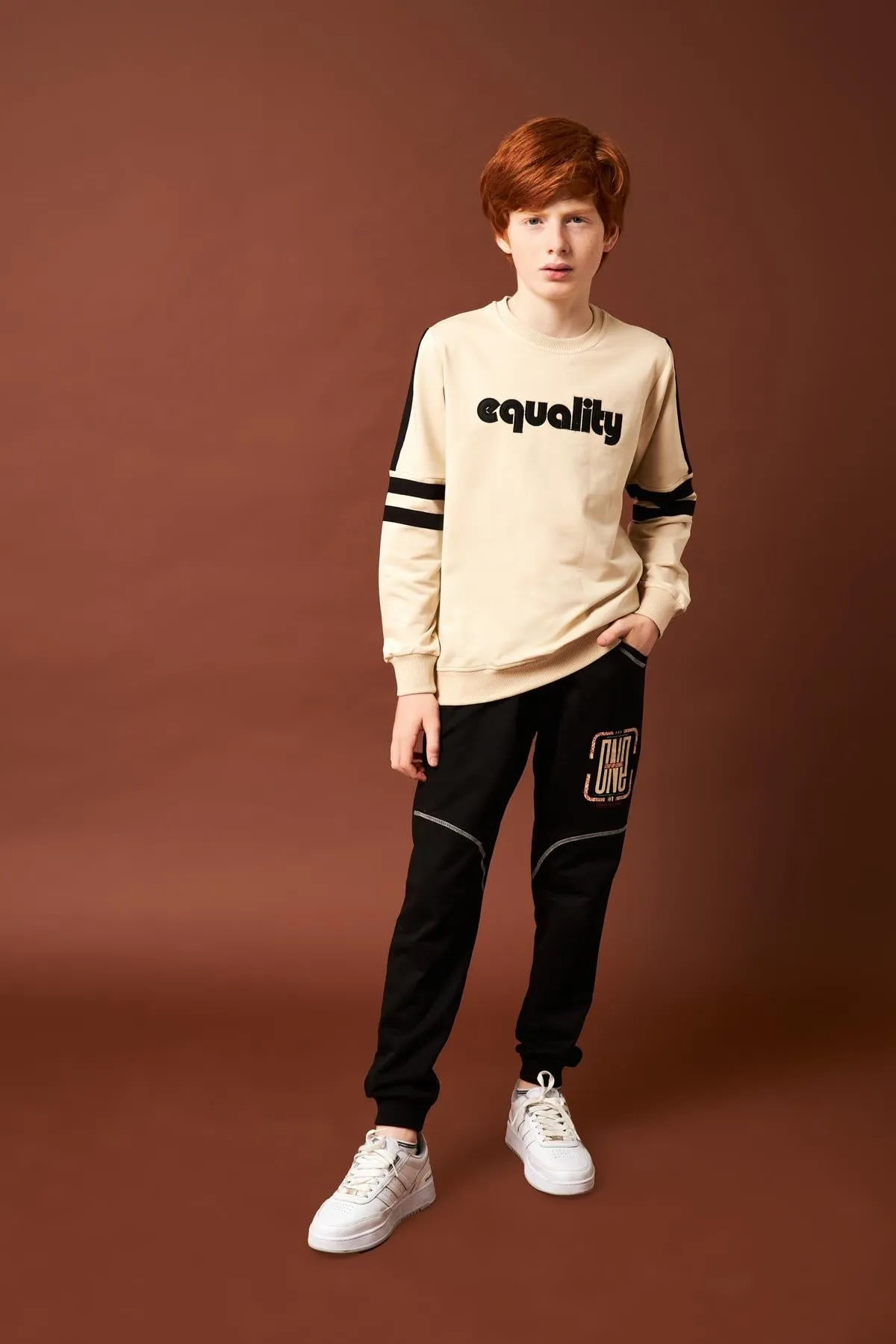 equality nakiş detayli erkek çocuk sweatshirt