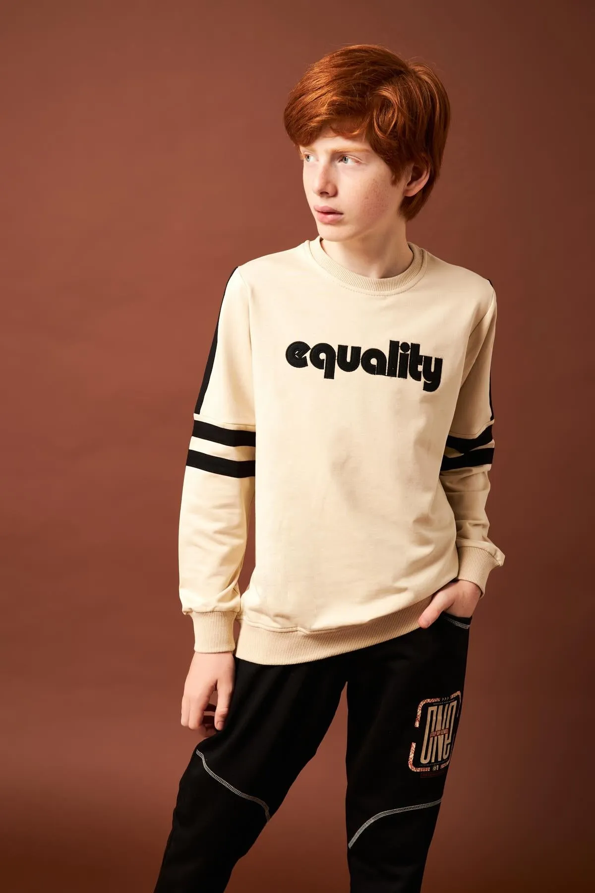 equality nakiş detayli erkek çocuk sweatshirt