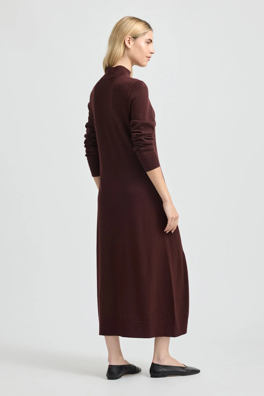 FINE FUNNEL NECK DRESS