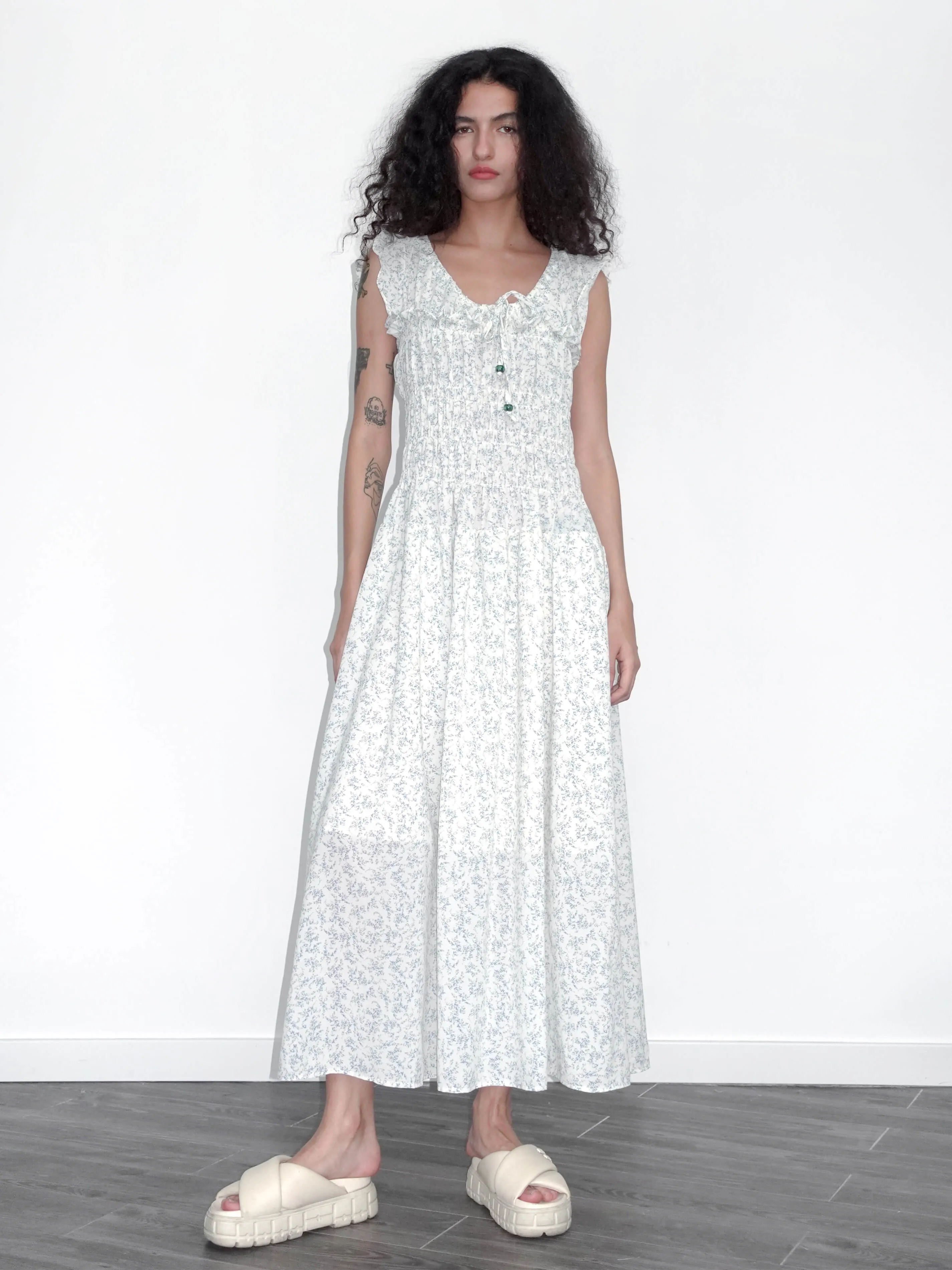 Floral Tie Sleeveless Dress
