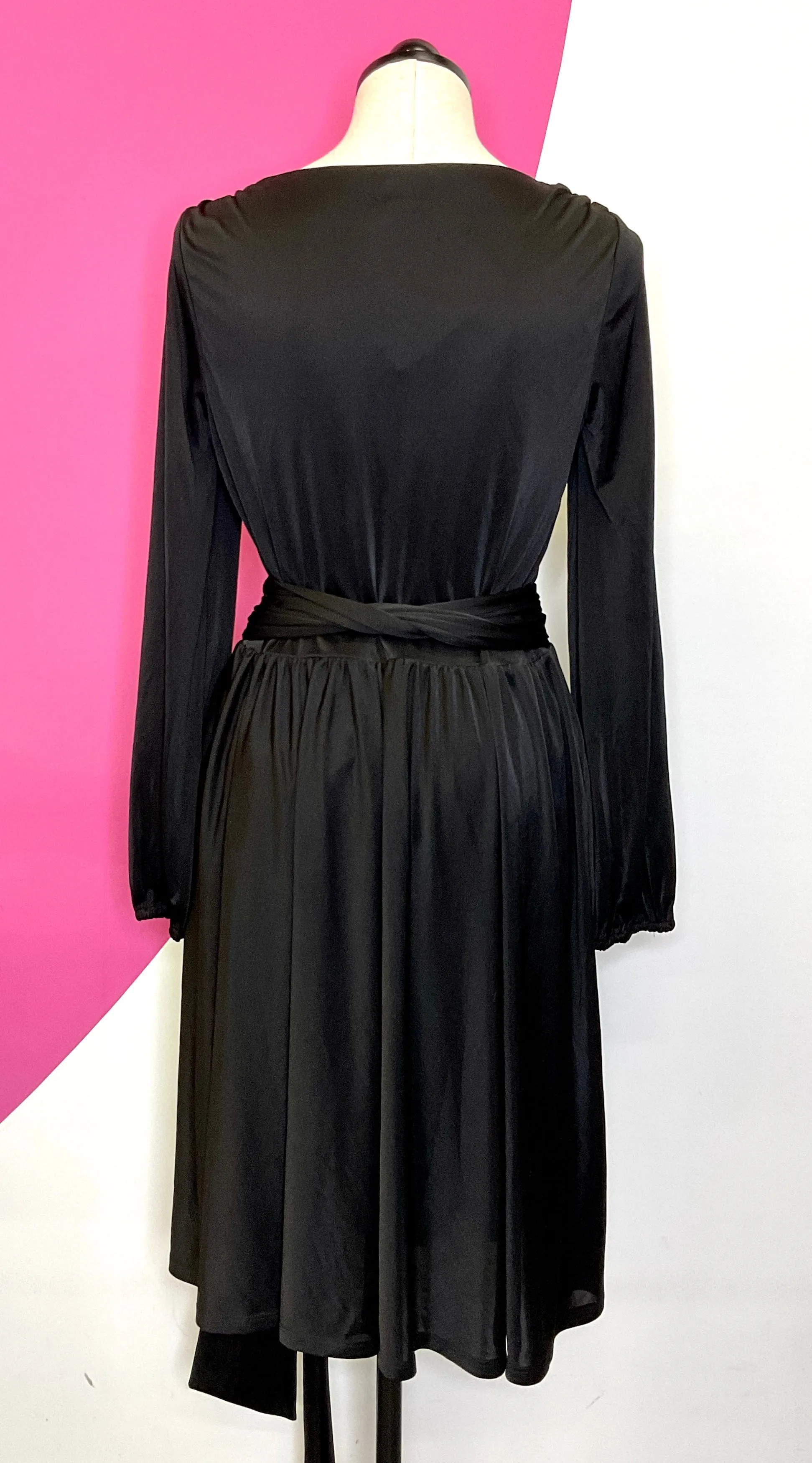 HALSTON HERITAGE NEW WRAP DRESS - L