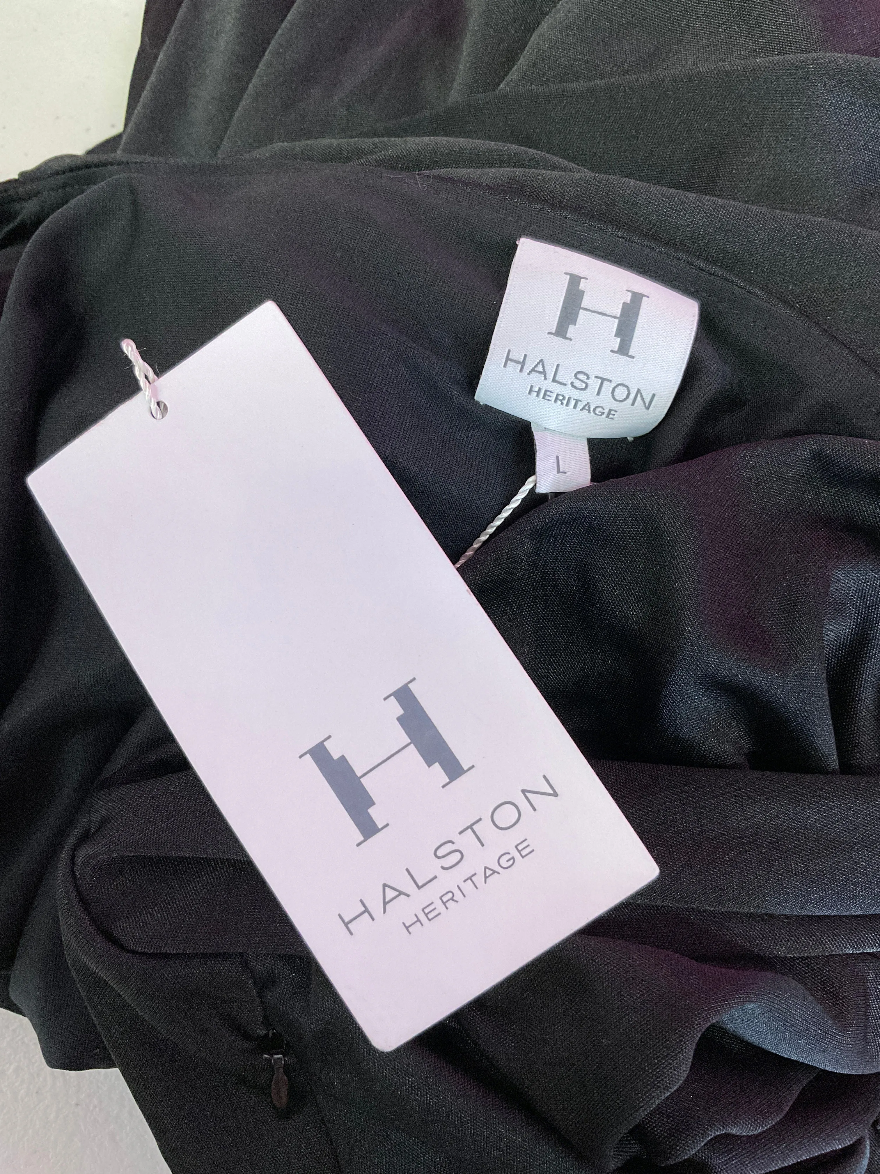 HALSTON HERITAGE NEW WRAP DRESS - L