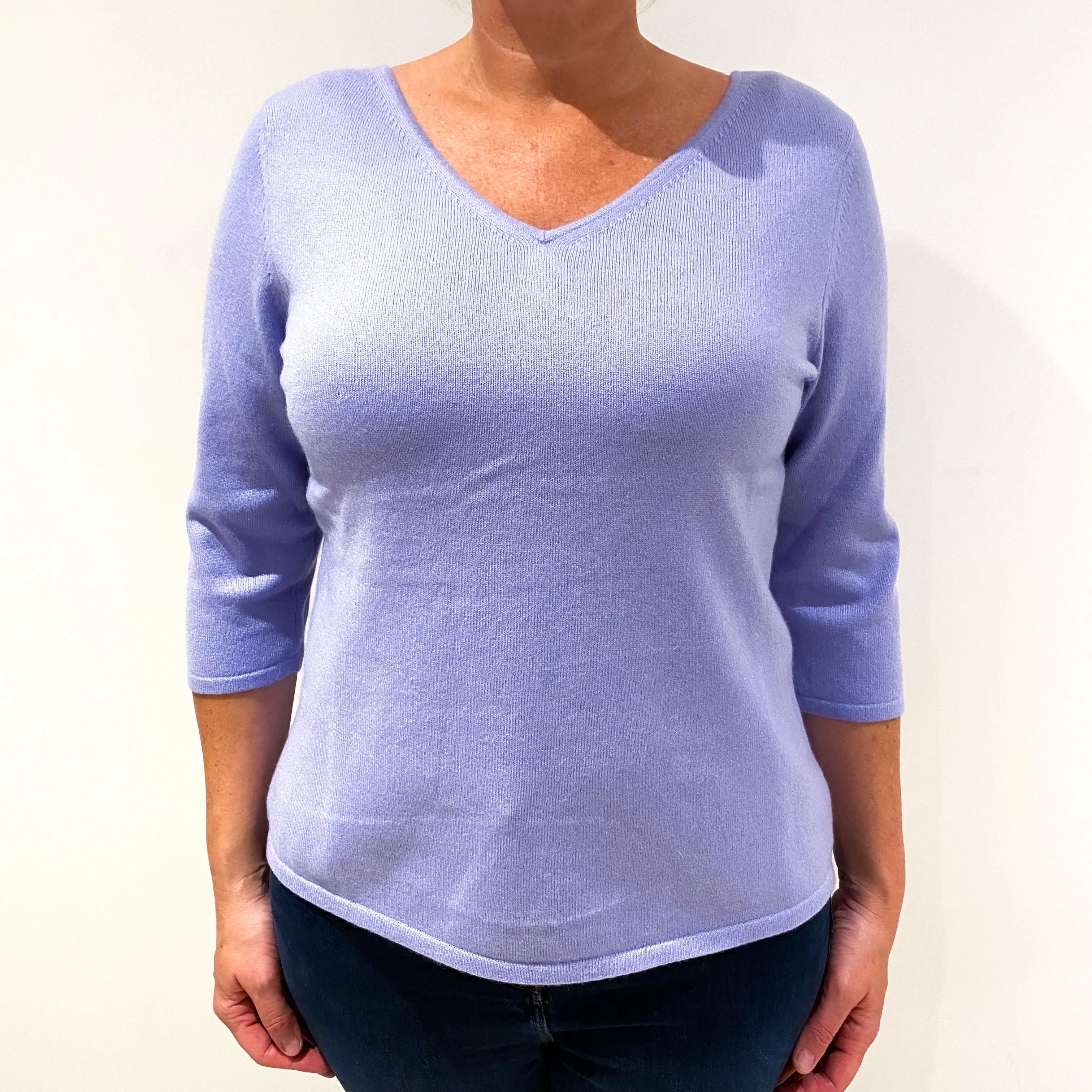 Lavender 3/4 Sleeved Cashmere V-Neck Jumper Large