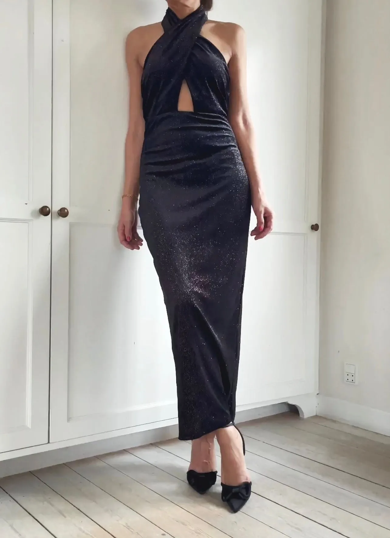 LONG DRESS OPEN BACK - BLACK GLITTER
