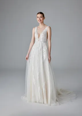 Pronovias: Lucie