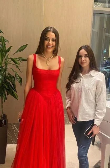 Square Neckline Red Tulle Prom Dress