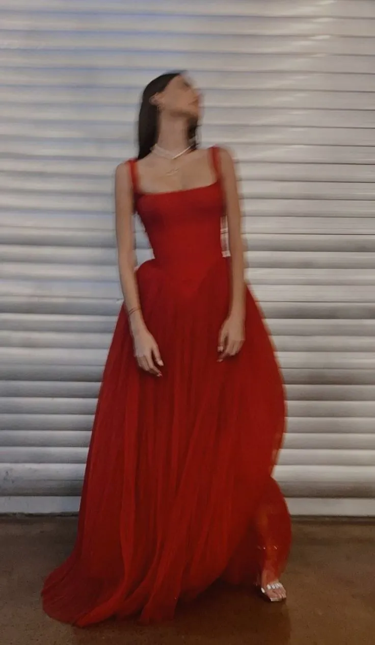 Square Neckline Red Tulle Prom Dress