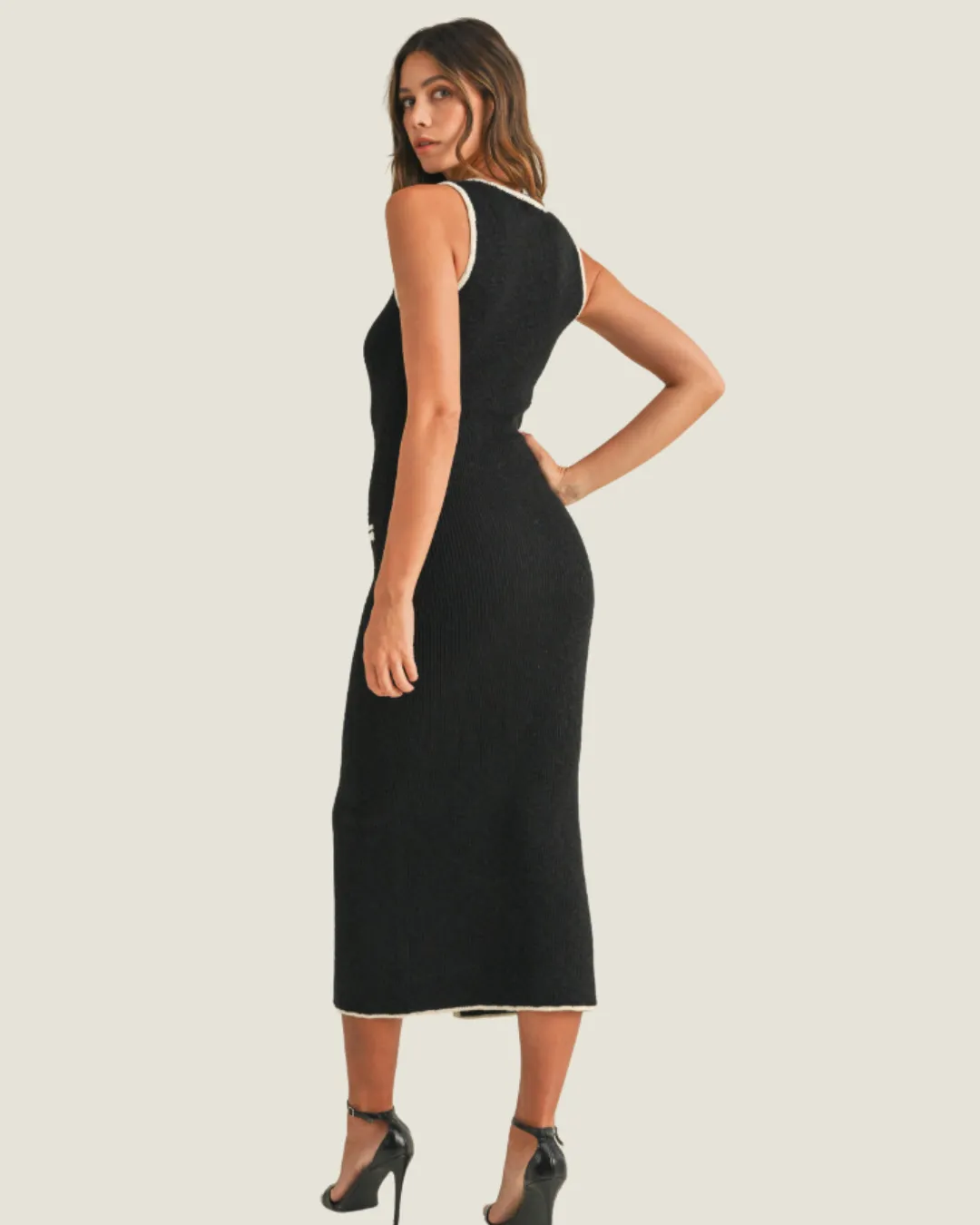The Adriana: Sleeveless Contrast Binding Midi Dress