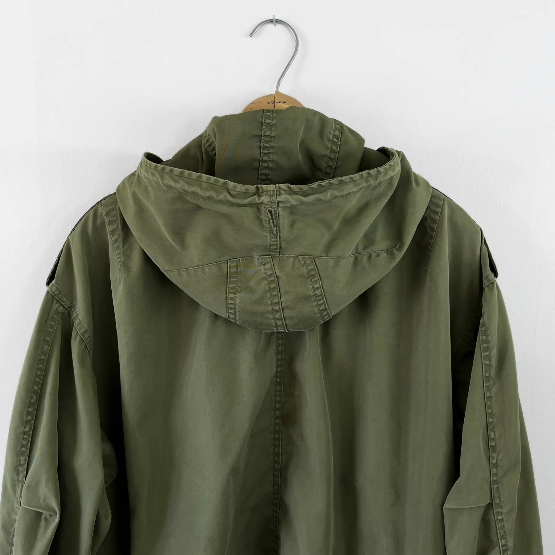 Vintage 1950s U.S. Army M-1951 Hooded Fishtail Parka Shell Jacket