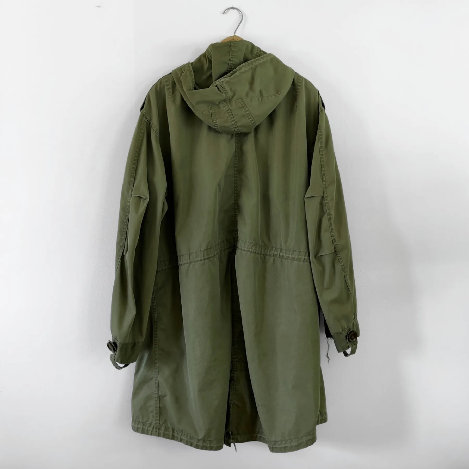 Vintage 1950s U.S. Army M-1951 Hooded Fishtail Parka Shell Jacket