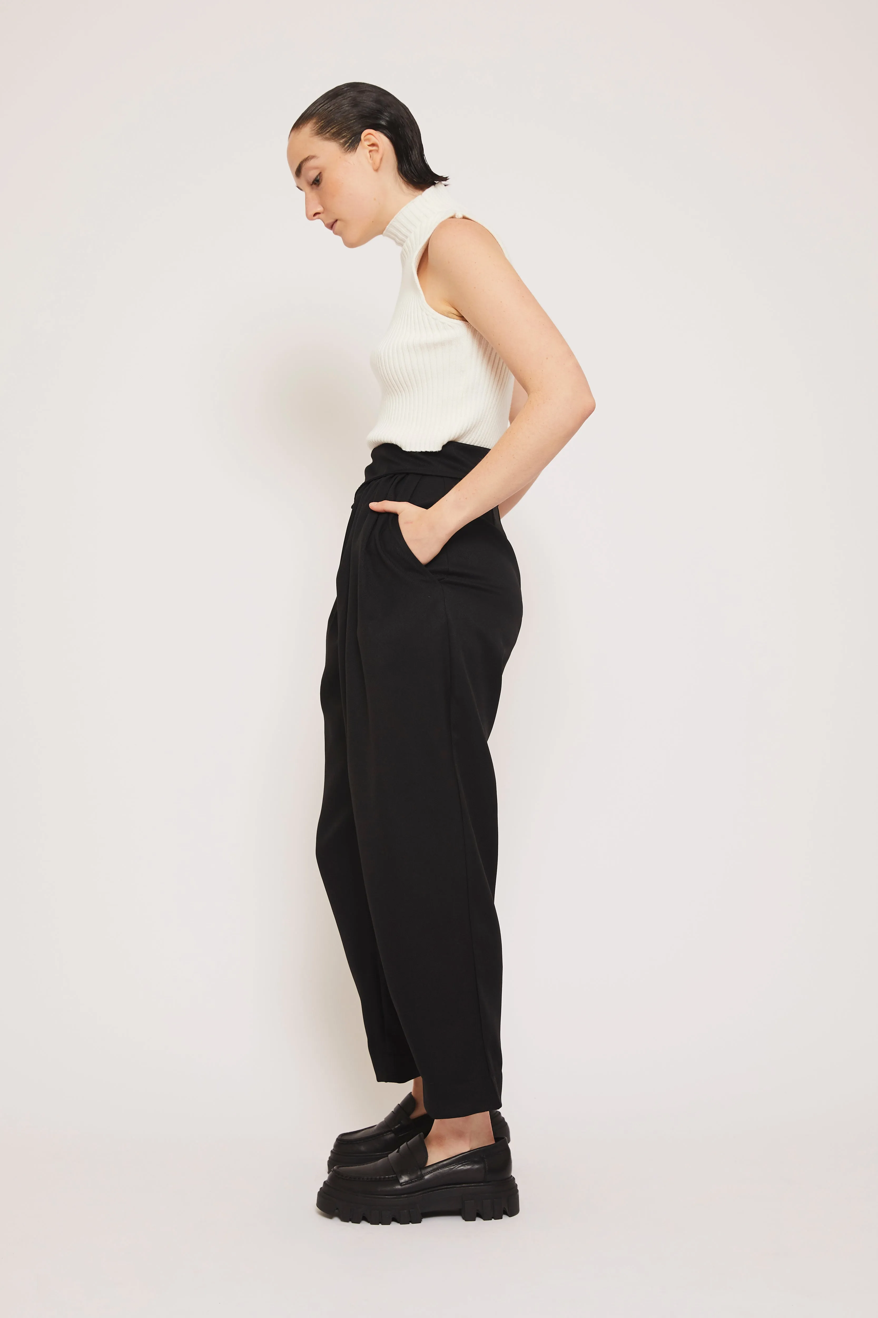 Wrinkle Free Retro Style Pants- Black